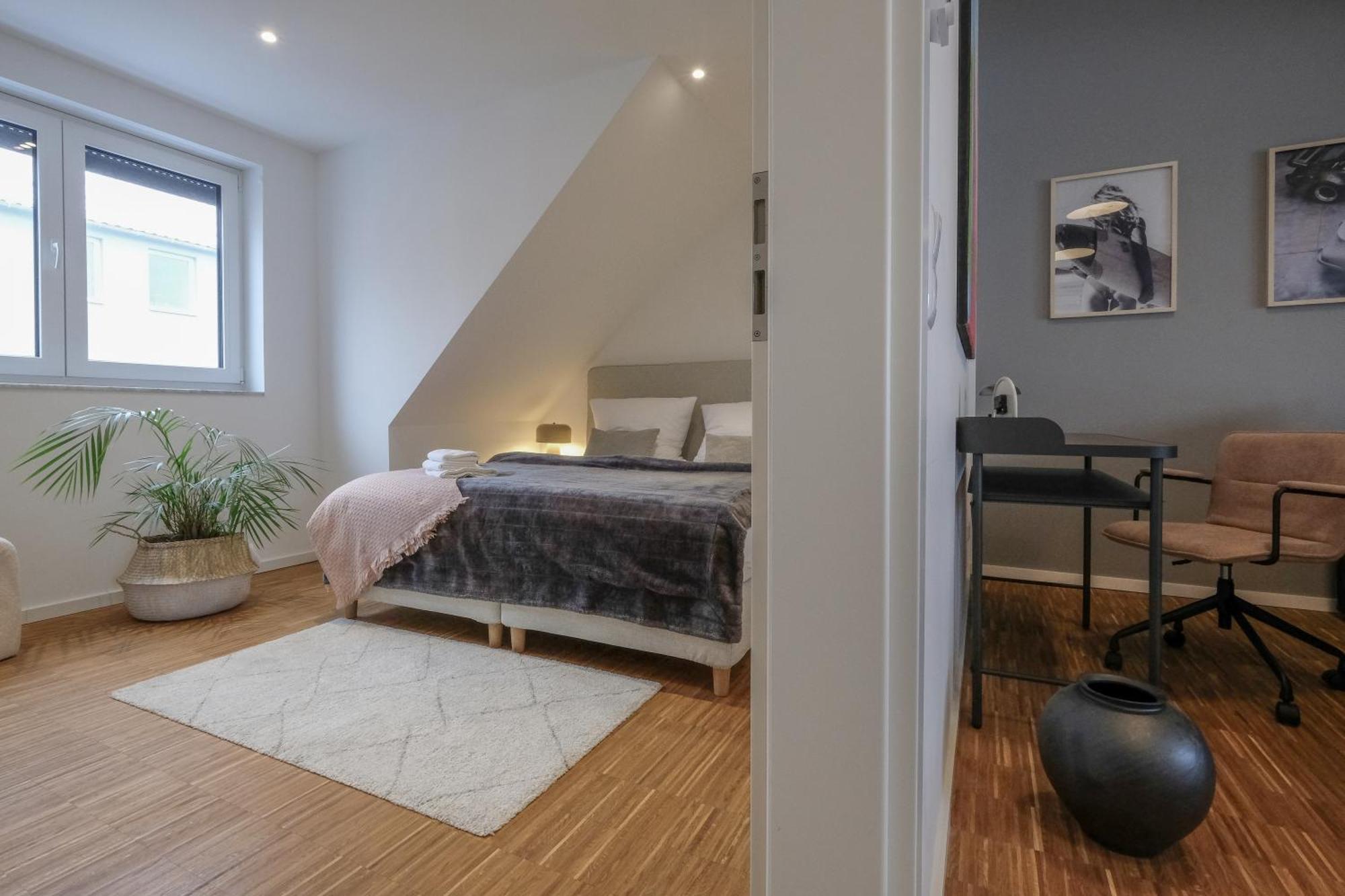 Apartment Neues Modernes Dachgeschossloft Naehe Zentrum Uni Messe Hannover