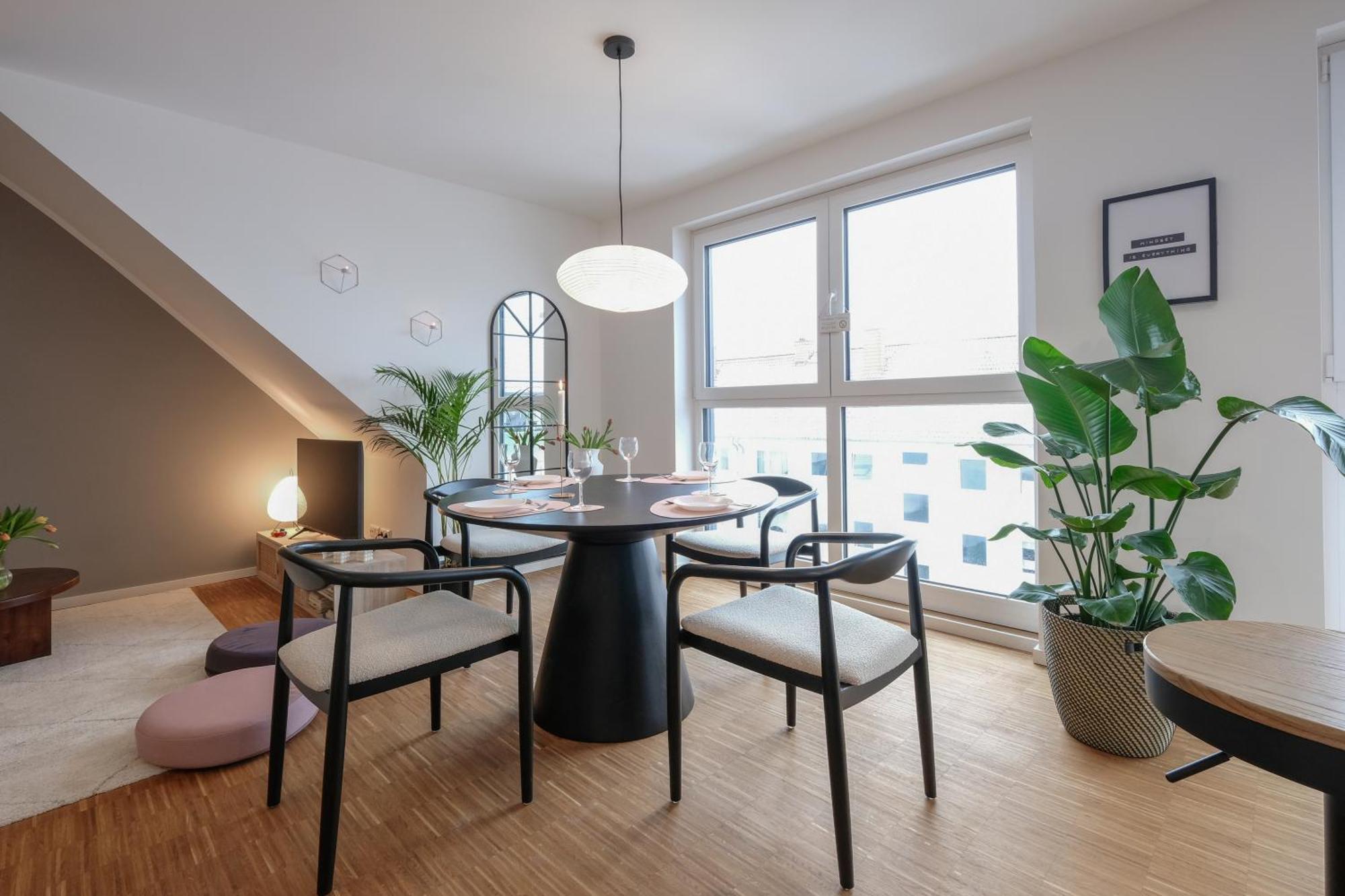 Apartment Neues Modernes Dachgeschossloft Naehe Zentrum Uni Messe