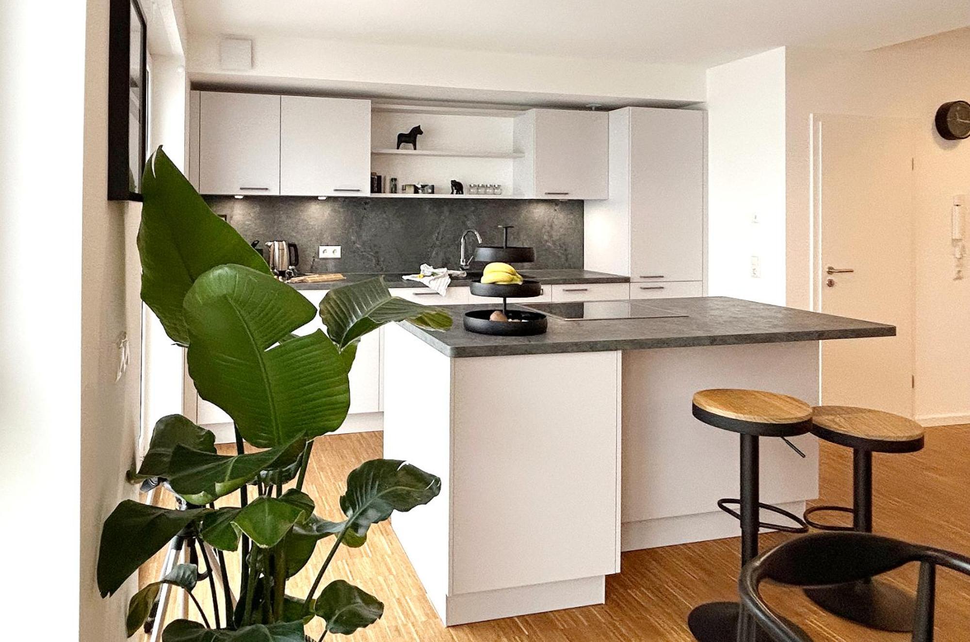 Neues Modernes Dachgeschossloft Naehe Zentrum Uni Messe * Hannover