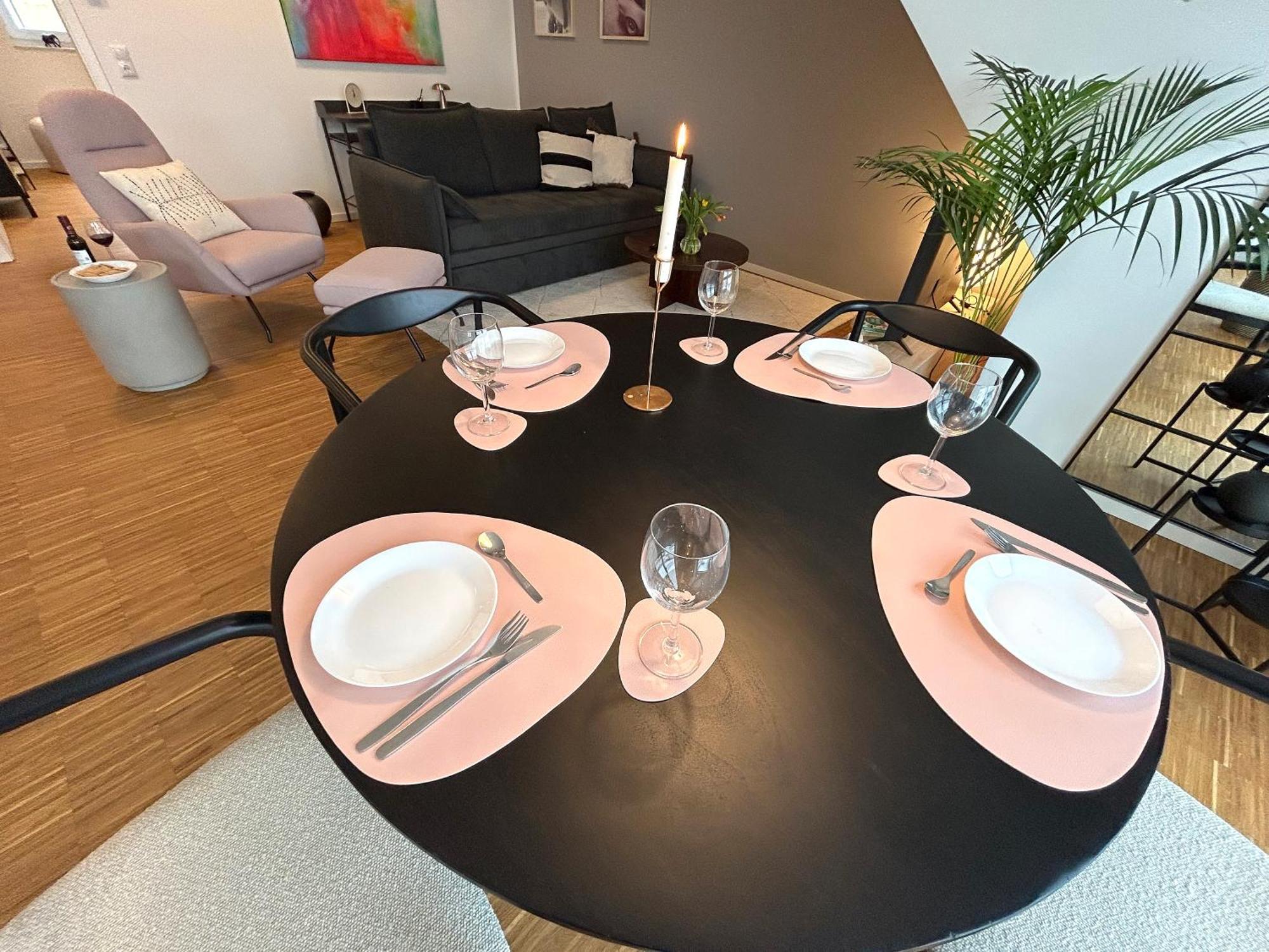 Neues Modernes Dachgeschossloft Naehe Zentrum Uni Messe Hannover