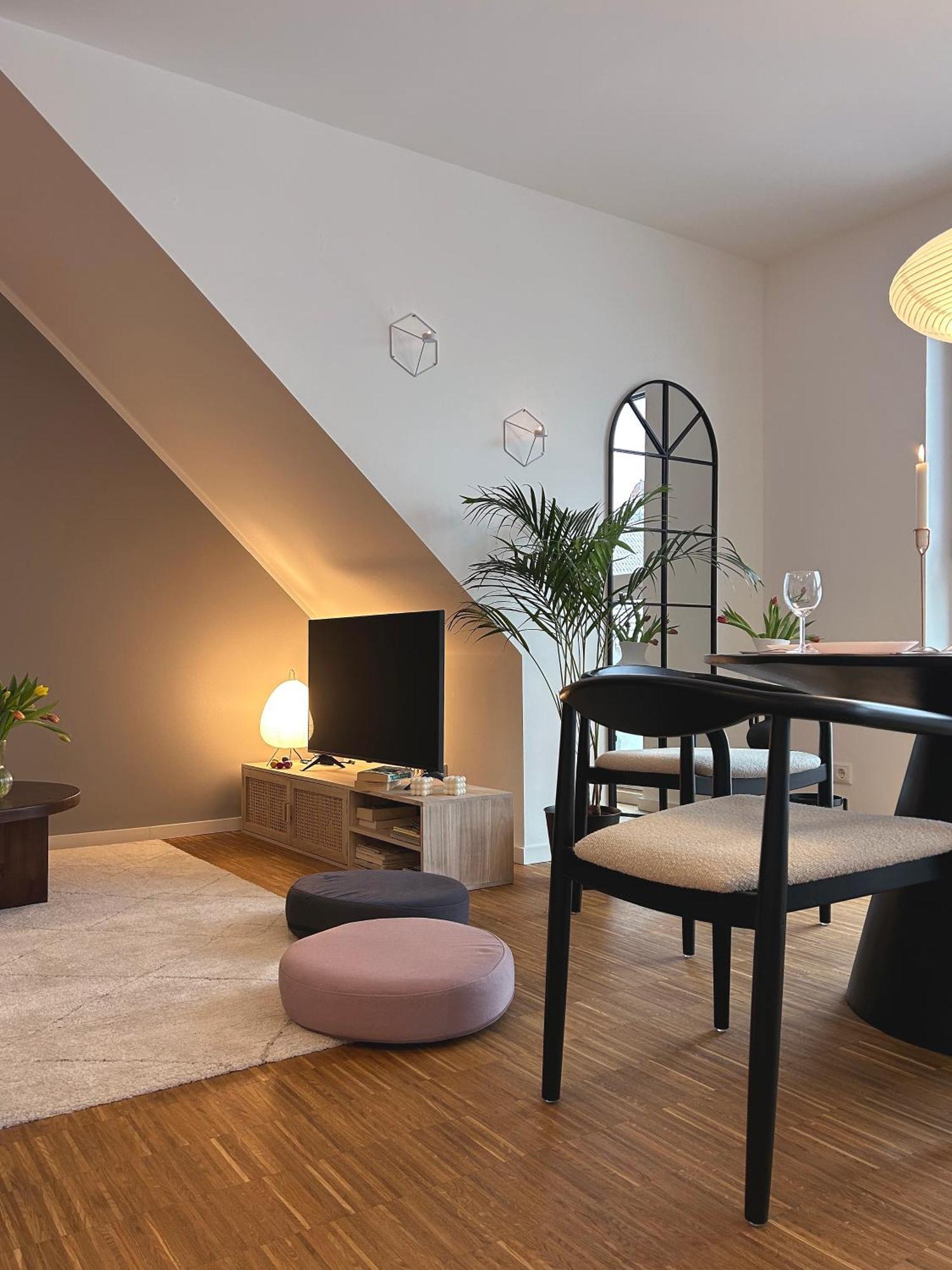 Apartment Neues Modernes Dachgeschossloft Naehe Zentrum Uni Messe *